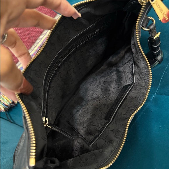 Michael Kors Black Shoulder Bag - Picture 7 of 8